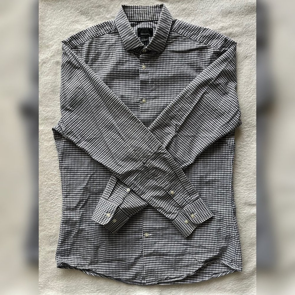 Men's Casual Blue and White Checkered Button Down Shirt